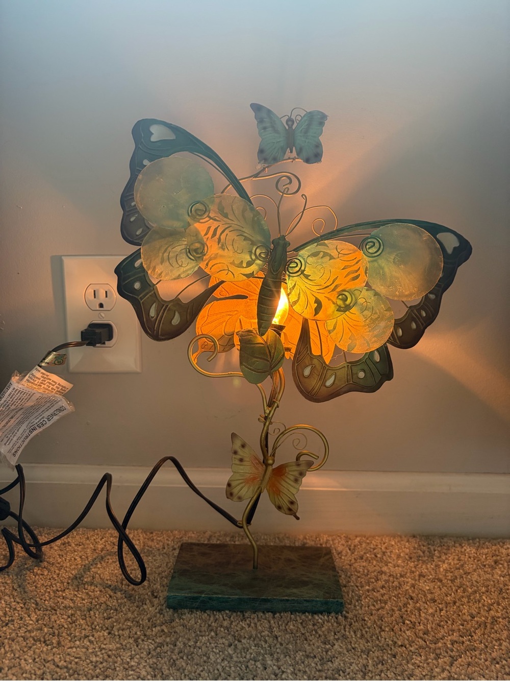 Pier 1 Imports Mariposa Accent Capiz Shell Metal Butterfly Light Up Lamp